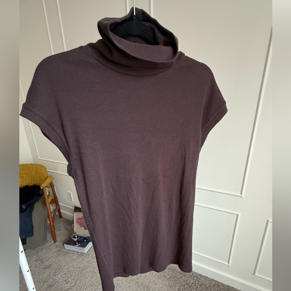 Banana Republic Women's Turtleneck Sweater - brown